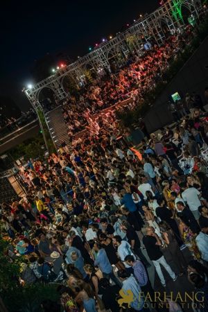 35 Kamyar at Grand Performances 2022