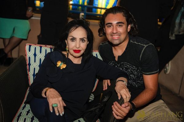 94 Kamyar at Grand Performances 2022