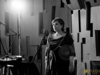 043 Roozaye Roshan Music Video