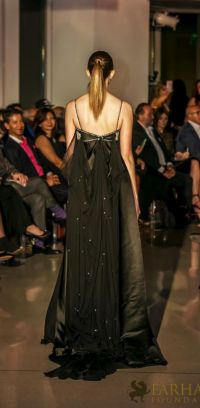 shahla dorriz iranian cultural runway 052