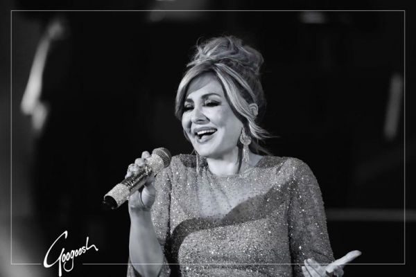googoosh at the hollywood bowl 011
