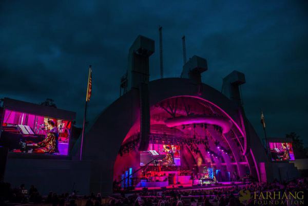 googoosh at the hollywood bowl 039