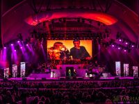 googoosh at the hollywood bowl 055