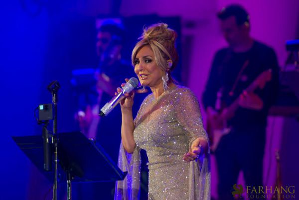 googoosh at the hollywood bowl 056