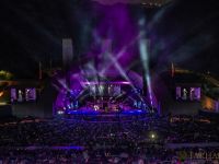 googoosh at the hollywood bowl 065