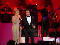 googoosh at the hollywood bowl 072