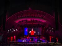 googoosh at the hollywood bowl 078