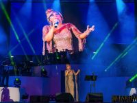 googoosh at the hollywood bowl 085