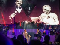 googoosh at the hollywood bowl 095