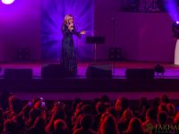 googoosh at the hollywood bowl 098
