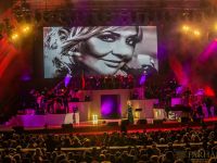 googoosh at the hollywood bowl 103