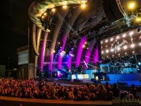 googoosh at the hollywood bowl 105