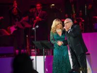 googoosh at the hollywood bowl 106