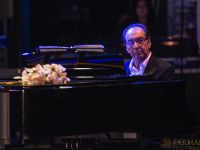 googoosh at the hollywood bowl 114