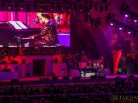 googoosh at the hollywood bowl 123