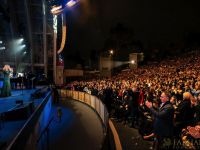 googoosh at the hollywood bowl 126
