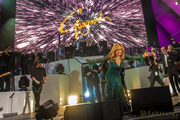 googoosh at the hollywood bowl 127