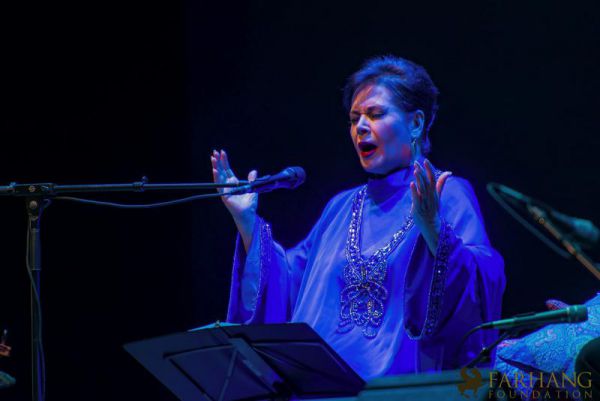 parisa live at farhangs 11th nowruz celebration 014