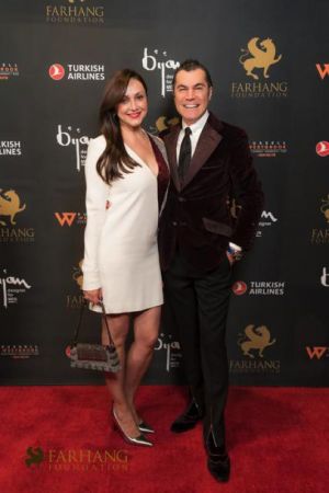 On The Red Carpet   Farhang Gala 001