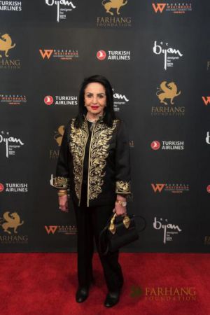 On The Red Carpet   Farhang Gala 048