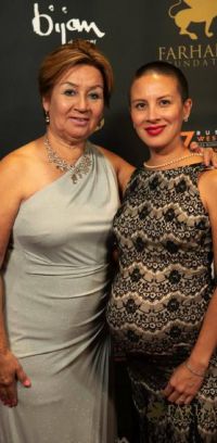 On The Red Carpet   Farhang Gala 147